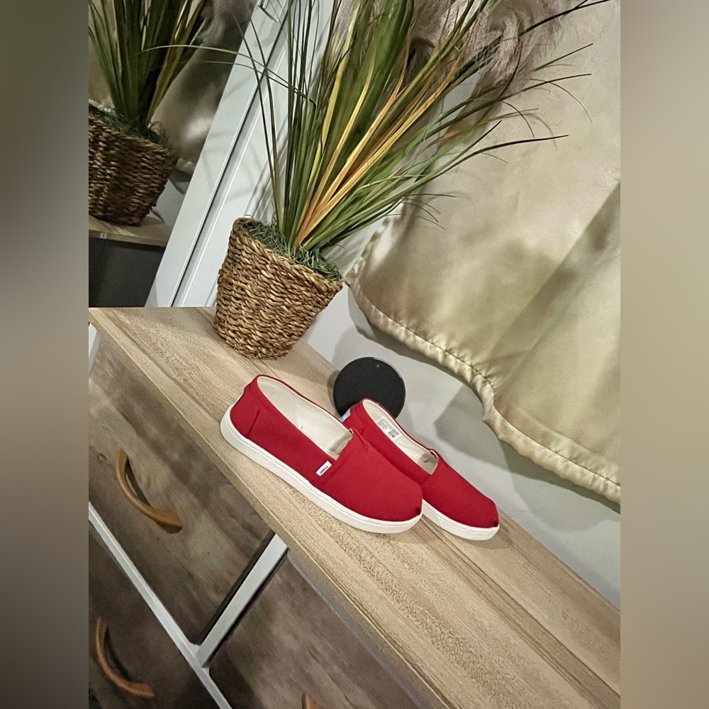 Kids TOMS
